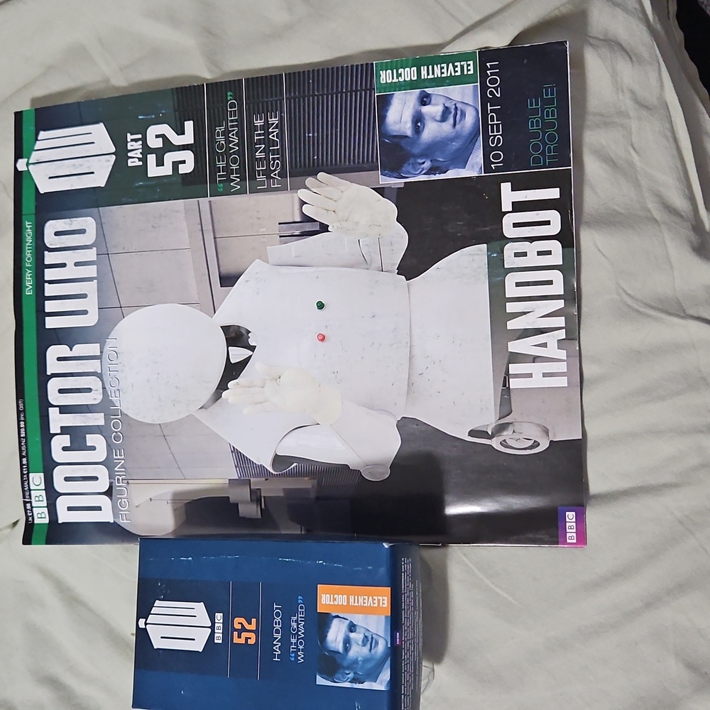 Doctor Who Figurine of a Handbot